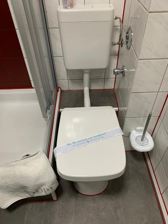 Best-Preis -Gold Suite- Mit Netflix, Self-Check-In, Ebike Ladestation, Fahrradraum, Wlan, Netflix Und Massagesessel - Direkt Am Elberadweg Im Herzen Von Wittenberge Exterior foto